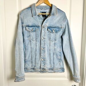 Zara Classic Light Wash Denim Jacket - Large